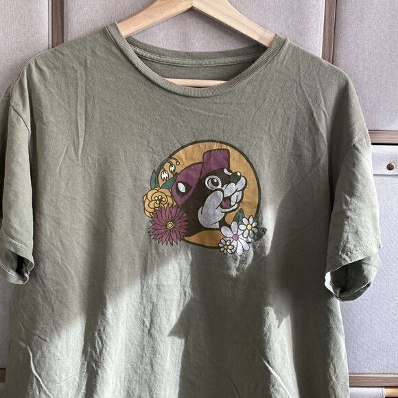 Bucces travel trailer tee - Picture 2 of 4